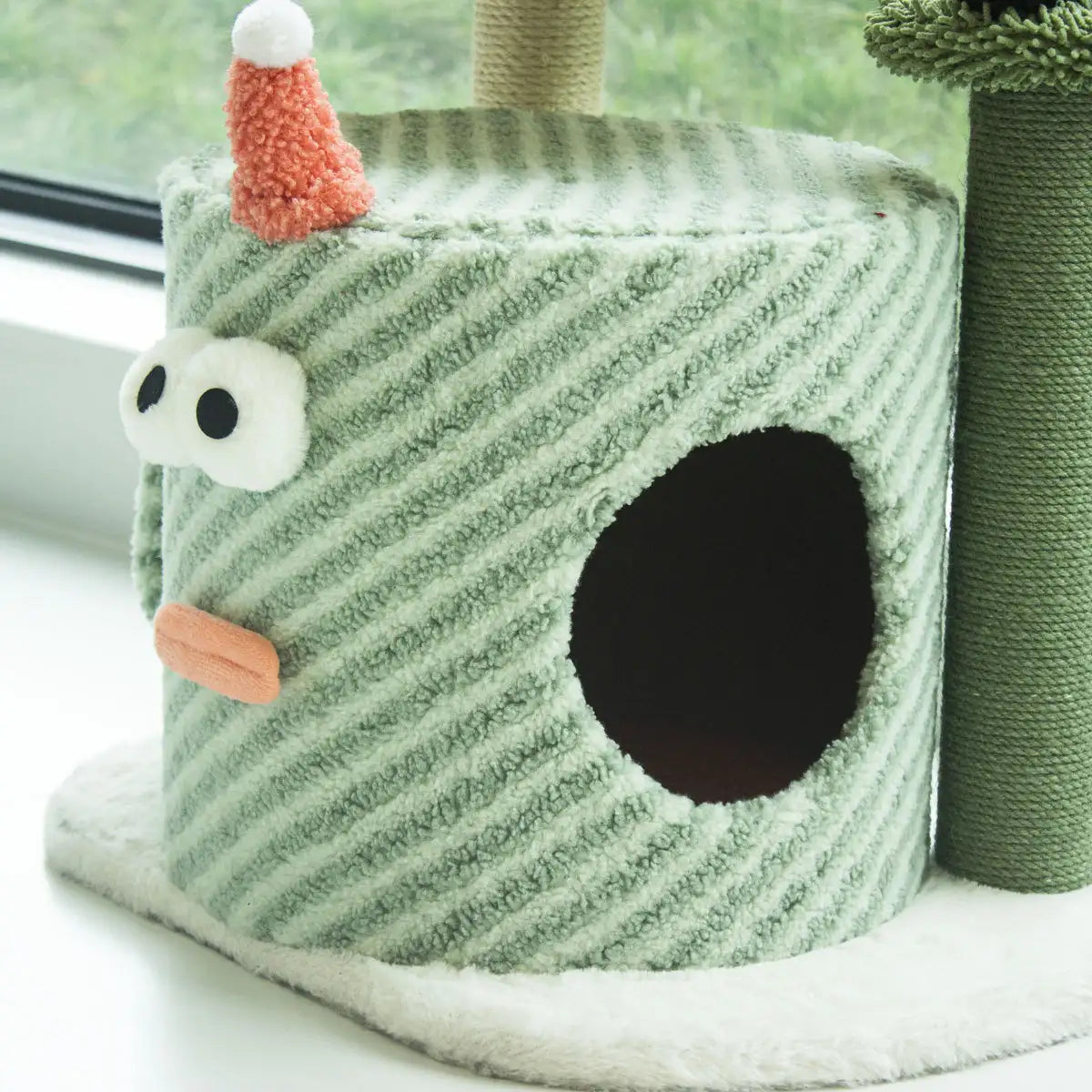 Kittyoo Green Monster Cat Tree